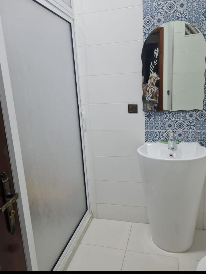 Mestura Marina Tanger Bagian luar foto