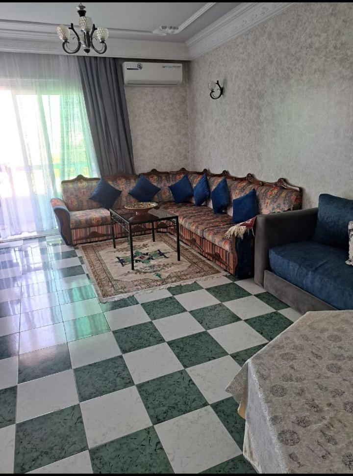 Mestura Marina Tanger Bagian luar foto
