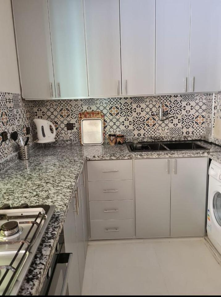 Mestura Marina Tanger Bagian luar foto